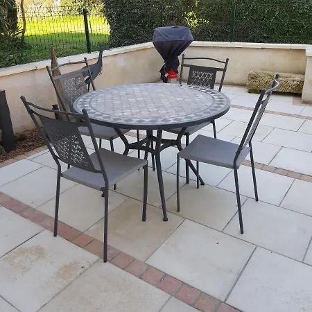 Mimi Saint-Sulpice-de-Faleyrens