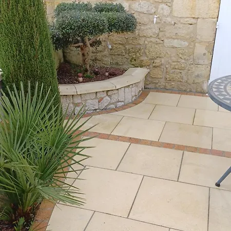 Mimi Saint-Sulpice-de-Faleyrens