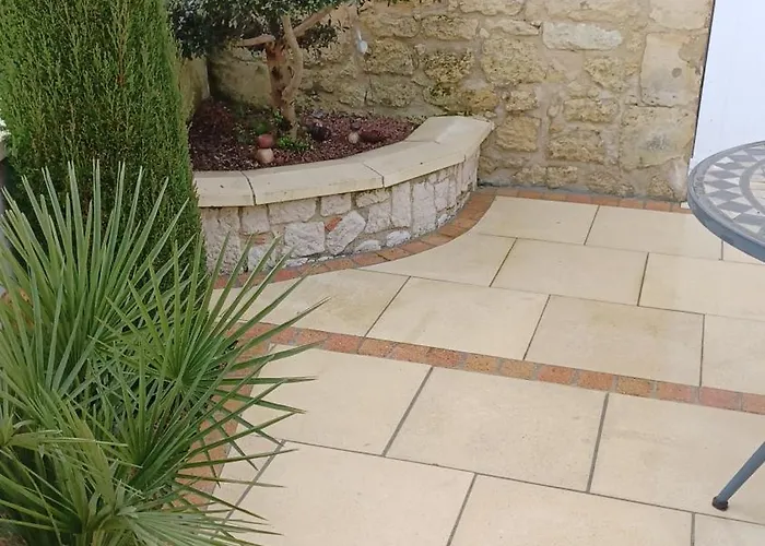 Mimi Saint-Sulpice-de-Faleyrens